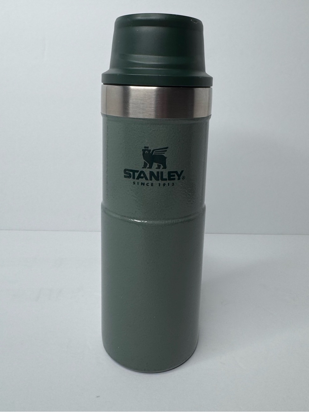 Stanley Classic Trigger Action Travel Mug 16oz Hammertone Green Insulated - Picture 9 of 9